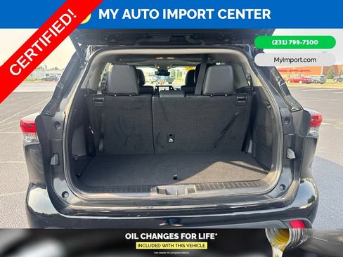 Certified 2025 Toyota Highlander XLE AWD/4WD image 28