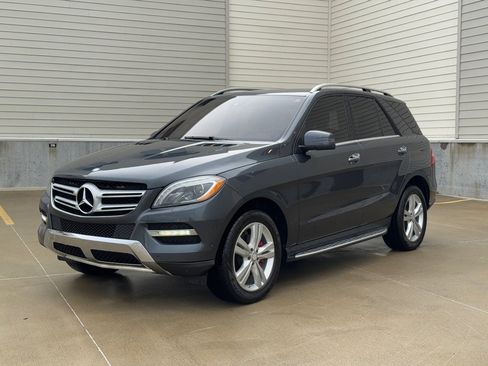Used 2013 Mercedes-Benz ML 350 4MATIC image 3