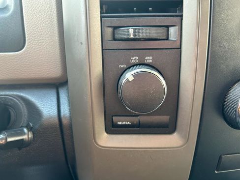 Used 2011 RAM 1500 ST w/ SXT Appearance Group image 24