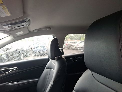 Used 2023 Kia Sportage EX FWD image 26