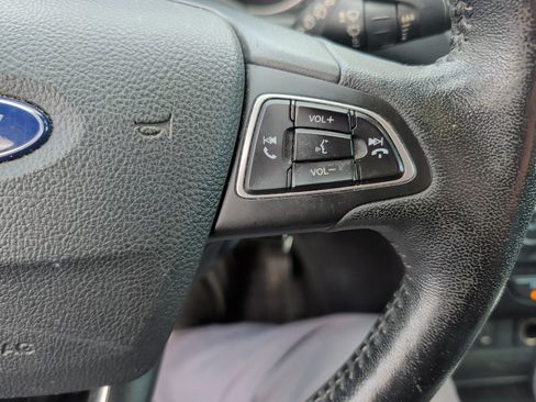 Used 2018 Ford Escape SEL FWD image 13
