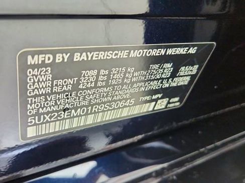 Used 2024 BMW X7 xDrive40i w/ M Sport Package AWD/4WD image 65