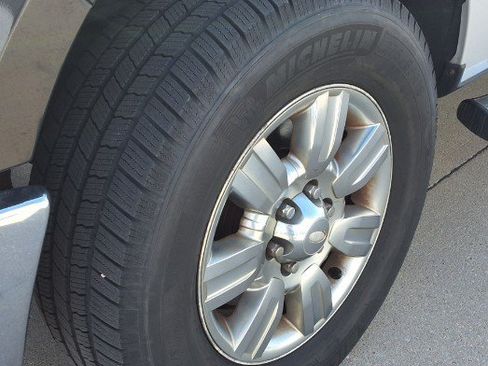 Used 2010 Ford F150 XLT AWD/4WD image 19