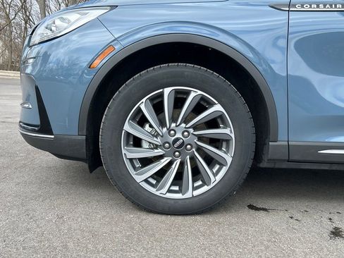 Used 2023 Lincoln Corsair Reserve w/ Equipment Group 201A image 10