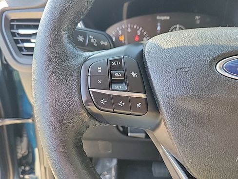 Used 2020 Ford Escape SEL image 16