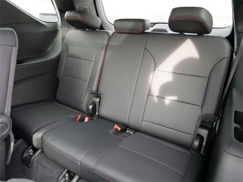 Used 2024 Chevrolet Traverse RS w/ LPO, Floor Liner Package image 10