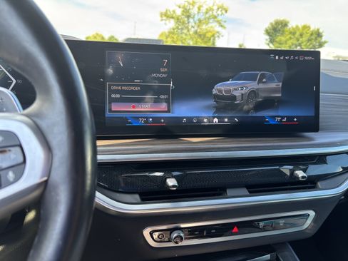 Certified 2024 BMW X5 xDrive50e w/ M Sport Package AWD/4WD image 27