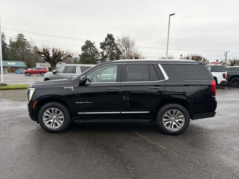 Certified 2025 GMC Yukon Denali image 2