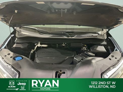 Used 2021 Honda Pilot Touring image 34