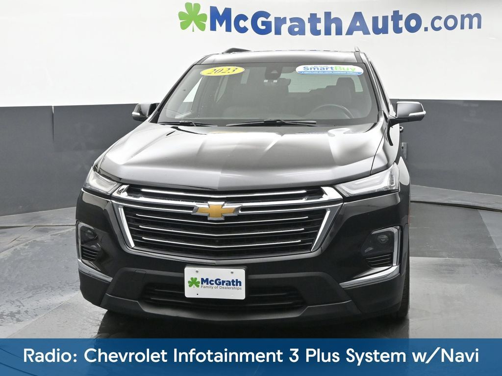 Used 2023 Chevrolet Traverse LT w/ LT Premium Package AWD/4WD image 7