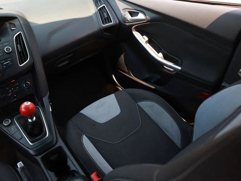 Used 2016 Ford Focus ST FWD image 22