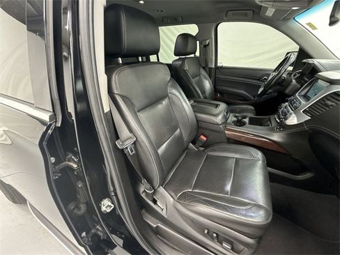Used 2019 GMC Yukon XL SLT image 26