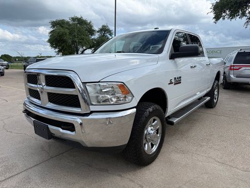 Used 2018 RAM 2500 SLT image 3