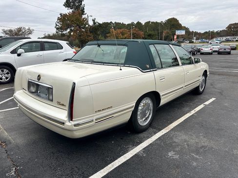 Used 1998 Cadillac De Ville D'Elegance w/ Safety/Security Pkg image 8
