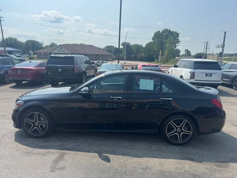 Used 2020 Mercedes-Benz C 300 4MATIC Sedan w/ AMG Line image 2