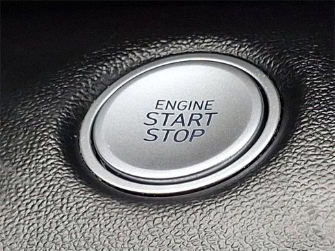 Used 2023 Hyundai Elantra SEL w/ Cargo Package image 22