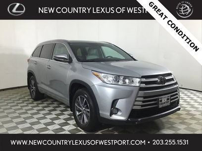 Used 2017 Toyota Highlander XLE