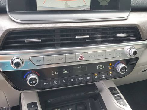 Certified 2022 Kia Telluride EX w/ EX Premium Package FWD image 28