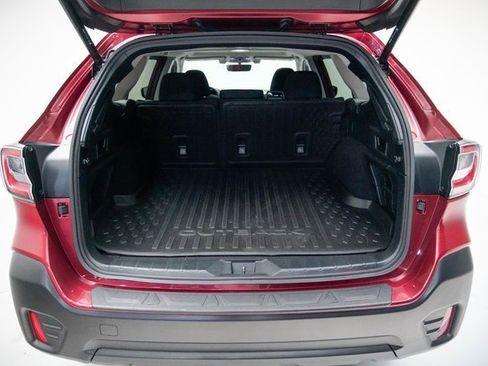 Used 2020 Subaru Outback Premium image 13