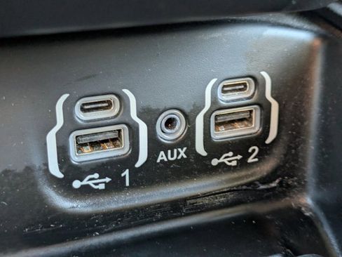 Used 2019 RAM 1500 Big Horn image 18