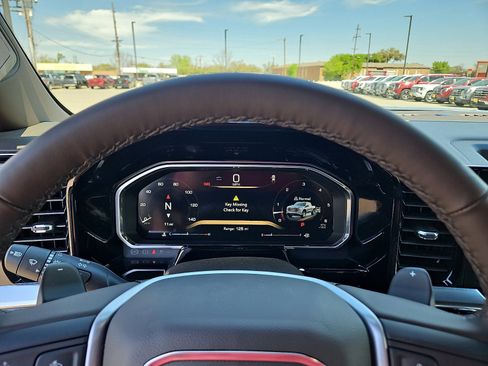 New 2026 GMC Sierra 1500 SLT AWD/4WD image 14