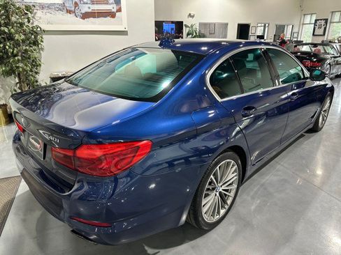 Used 2020 BMW 540i xDrive w/ Convenience Package AWD/4WD image 2