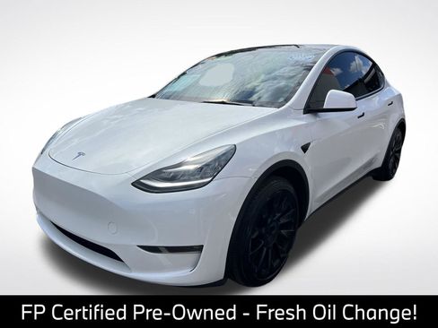 Used 2023 Tesla Model Y Long Range AWD/4WD image 5