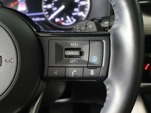Used 2023 Nissan Rogue SL w/ SL Premium Package FWD image 40