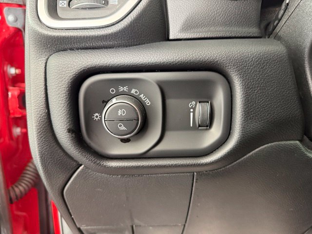Used 2026 RAM 2500 Big Horn AWD/4WD image 14