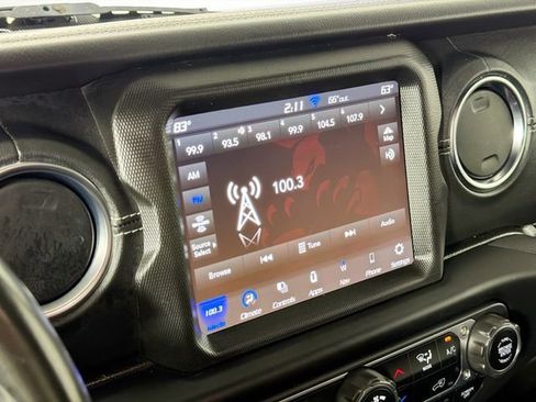 Used 2021 Jeep Wrangler Unlimited Sahara w/ Uconnect 4C Nav & Sound Group image 15