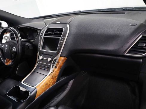 Used 2018 Lincoln MKX Reserve w/ Luxury Package image 6