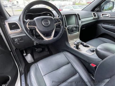 Used 2015 Jeep Grand Cherokee Limited AWD/4WD image 13