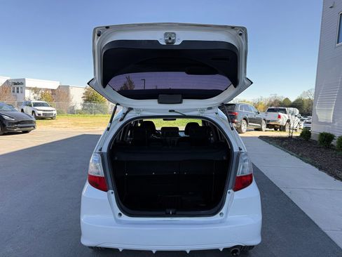 Used 2010 Honda Fit Sport image 37