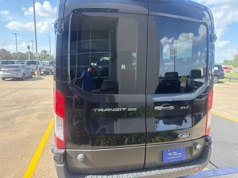 Used 2024 Ford Transit 350 XLT RWD image 4