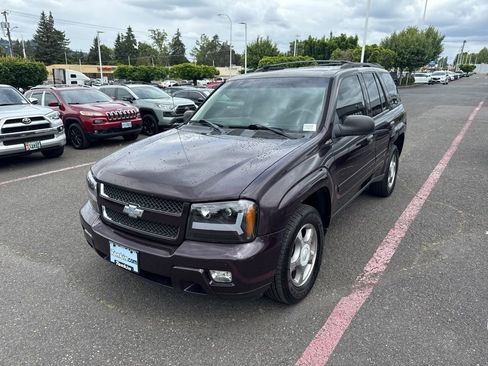 Used 2009 Chevrolet TrailBlazer LT RWD image 3