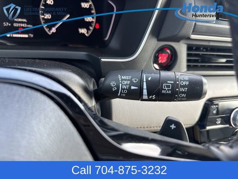 Used 2025 Honda Pilot EX-L image 29