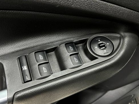 Used 2013 Ford Escape SE AWD/4WD image 14