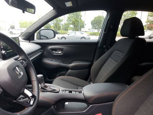 Used 2026 Honda HR-V Sport image 16