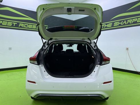 Used 2025 Nissan Leaf S FWD image 9