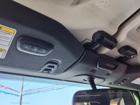 Used 2021 Jeep Wrangler Unlimited Sport AWD/4WD image 13