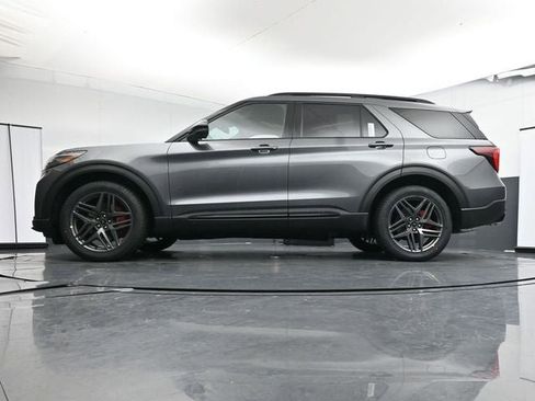 New 2026 Ford Explorer ST w/ Sun And Sound Package image 27