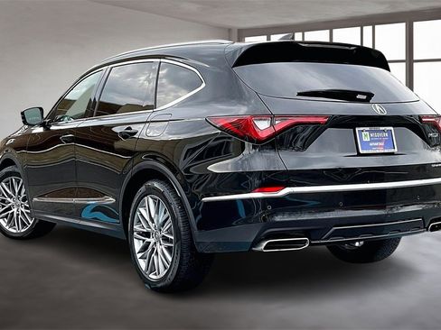 Used 2022 Acura MDX SH-AWD w/ Advance Package image 4