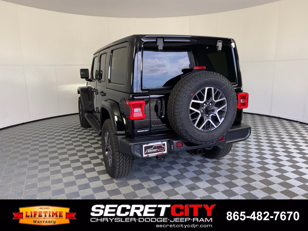 New 2026 Jeep Wrangler Unlimited Sahara AWD/4WD image 6