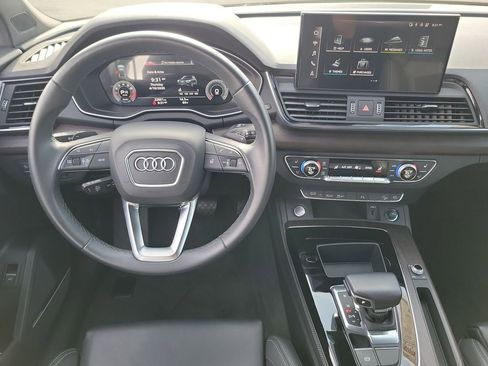 Used 2023 Audi Q5 2.0T Premium Plus w/ Premium Plus Package image 11