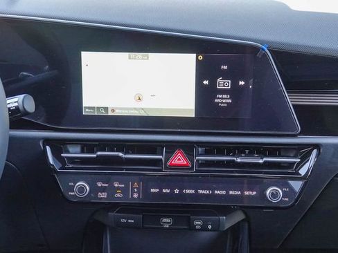 New 2026 Kia Niro Wind FWD image 15