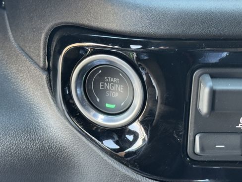 New 2026 GMC Sierra 2500 SLT w/ SLT Premium Package image 43