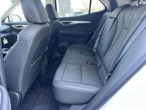 Used 2024 Buick Envision Avenir AWD/4WD image 31