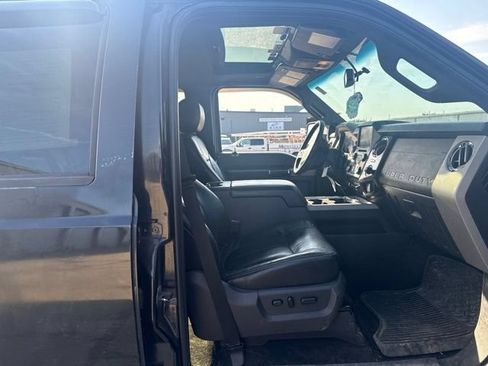 Used 2013 Ford F250 Lariat w/ Lariat Ultimate Pkg AWD/4WD image 18