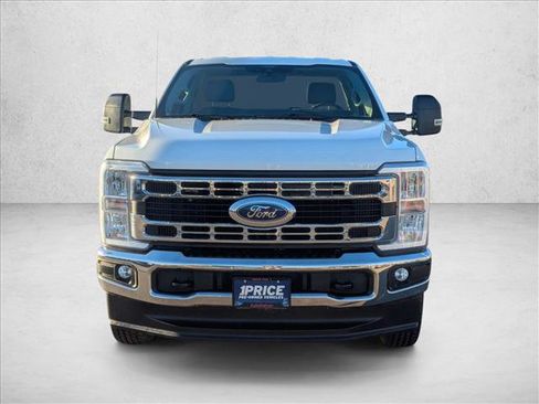 Used 2024 Ford F350 XLT w/ FX4 Off-Road Package image 2