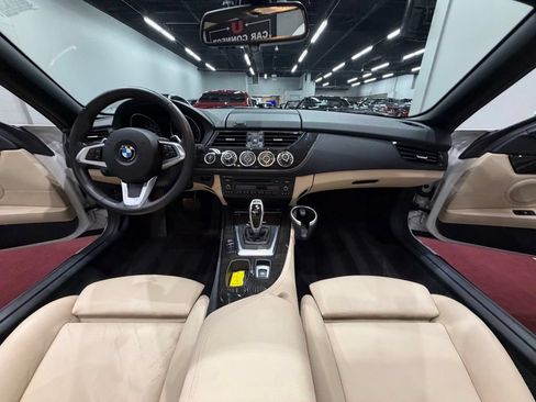 Used 2016 BMW Z4 sDrive28i RWD image 37